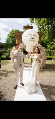 Elegante Ballondekoration für eine Hochzeit